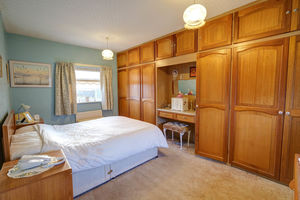 Photo 1- click for photo gallery